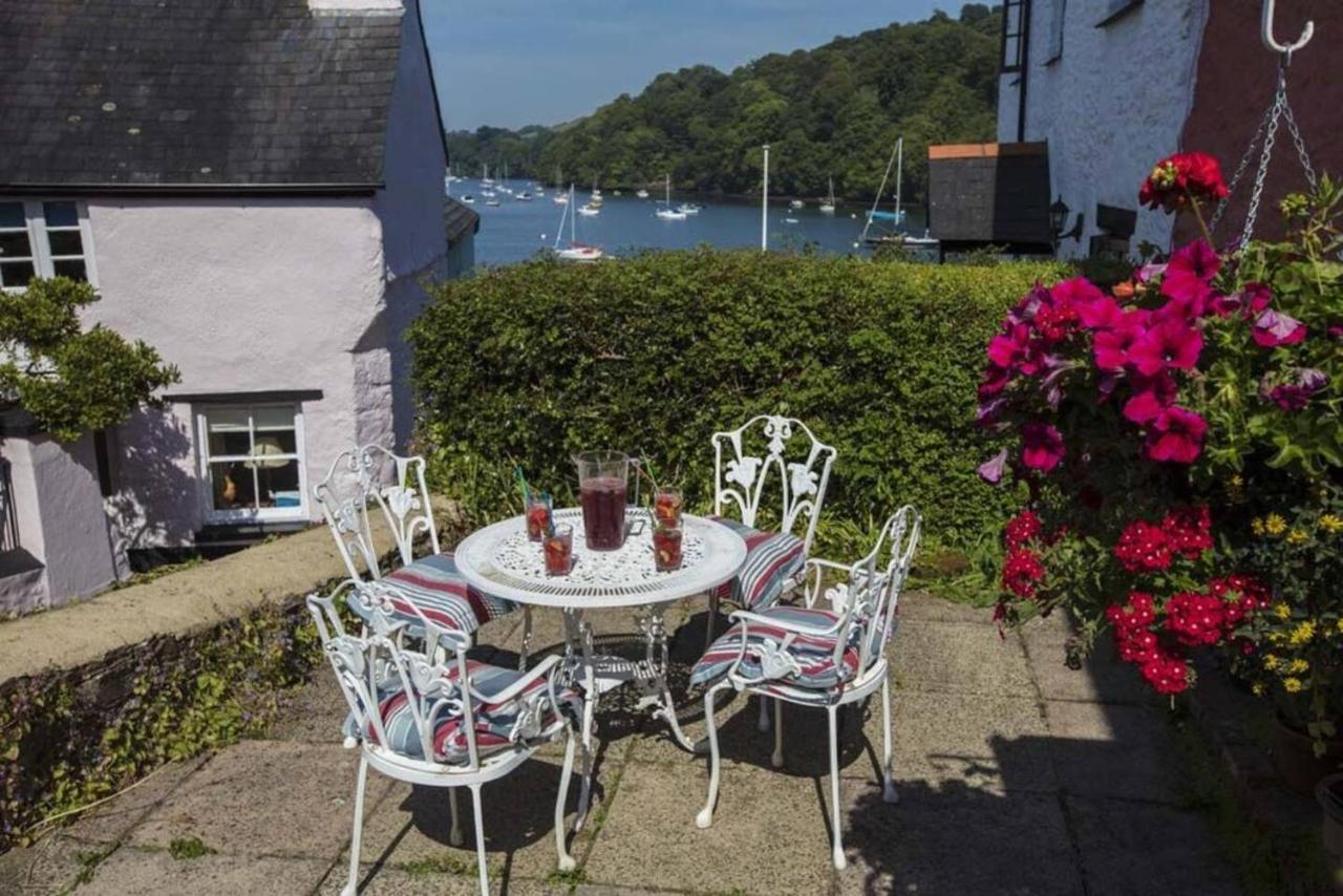 Holly Cottage - Characterful Cottage A Stones Throw From River Dart With Front & Back Patios Dittisham Exterior photo