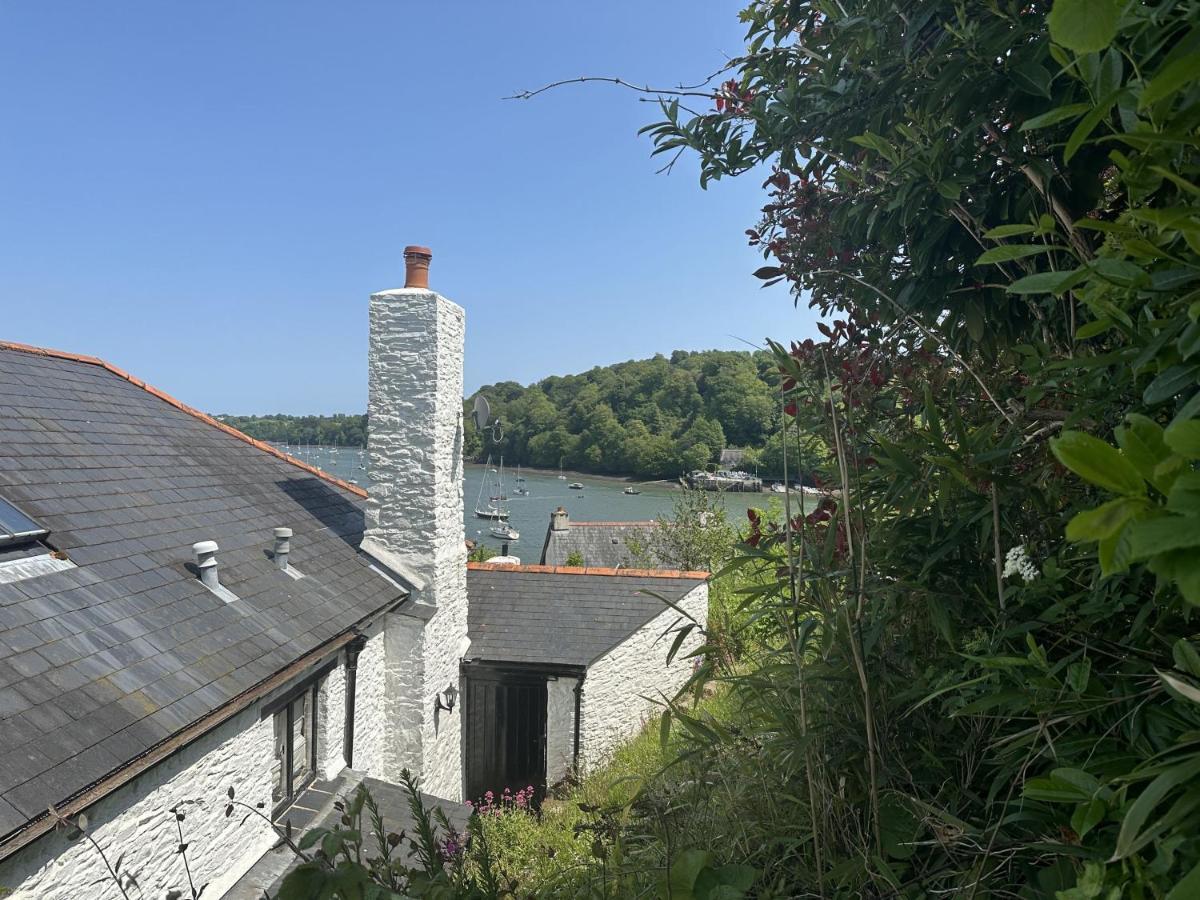 Holly Cottage - Characterful Cottage A Stones Throw From River Dart With Front & Back Patios Dittisham Exterior photo